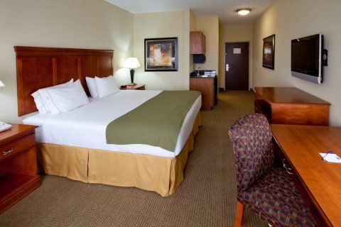 Holiday Express And By Ihg Hotel